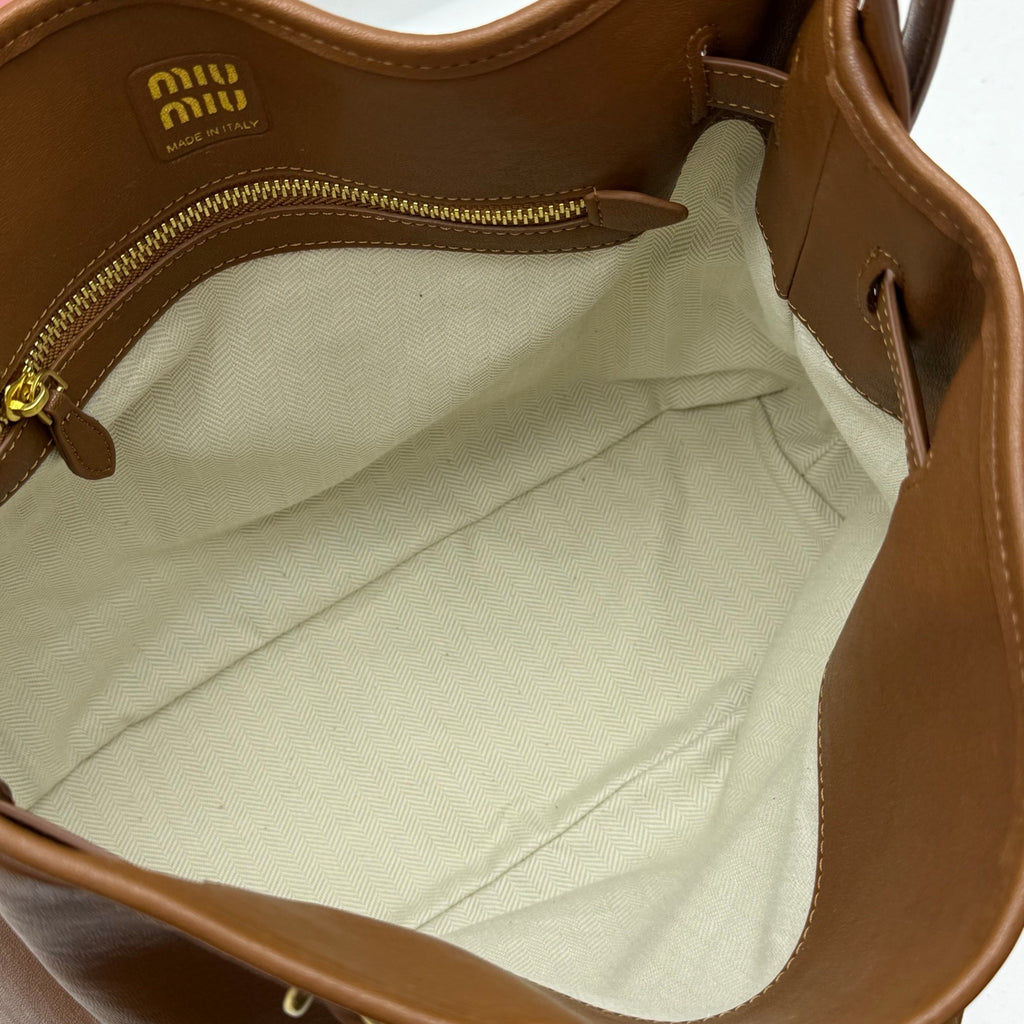 B1P36A2 Popular leather bag