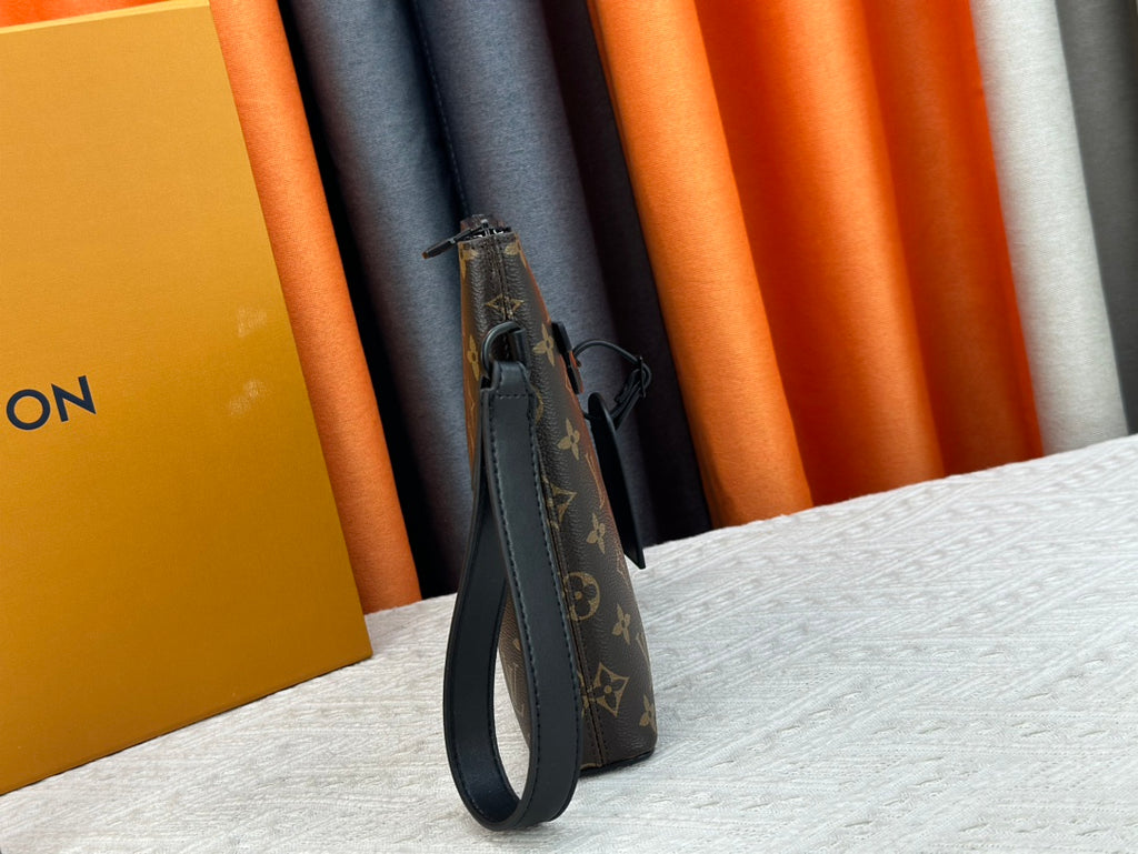B1X44E398 Popular   leather bag