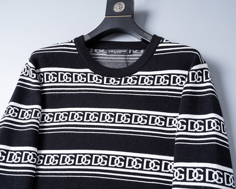 U1Z85D116 Popular Sweaters