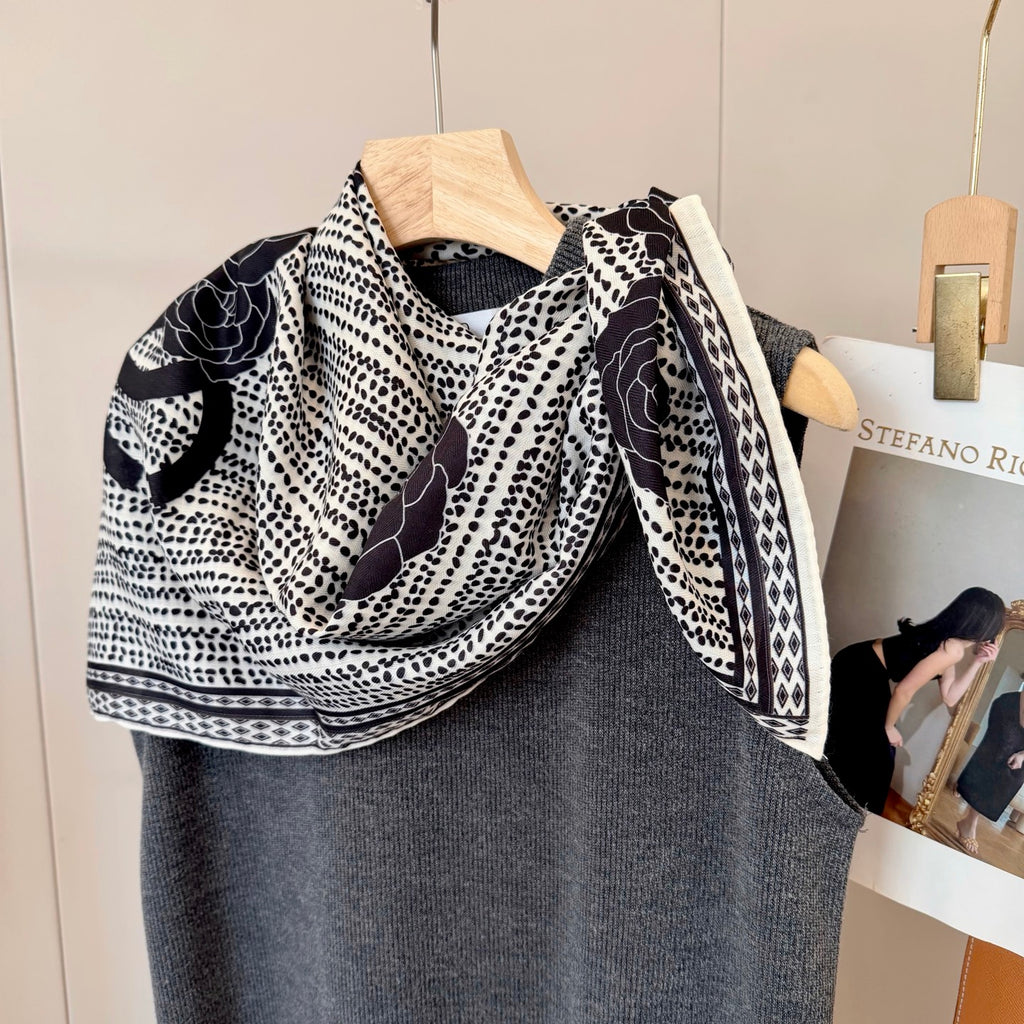 W1N36C28 Popular Silk Scarve