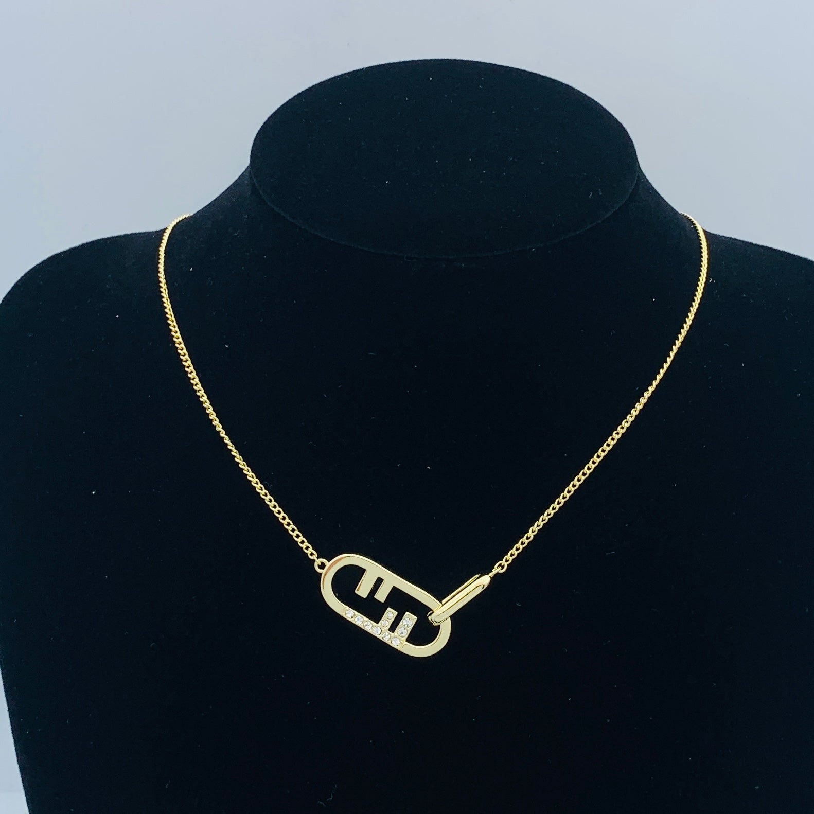 X1Q85F392X Popular Necklaces