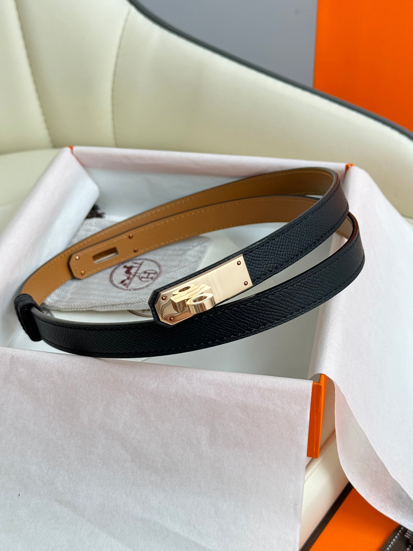 P1W25H196 Popular   High quality leather belt With full package