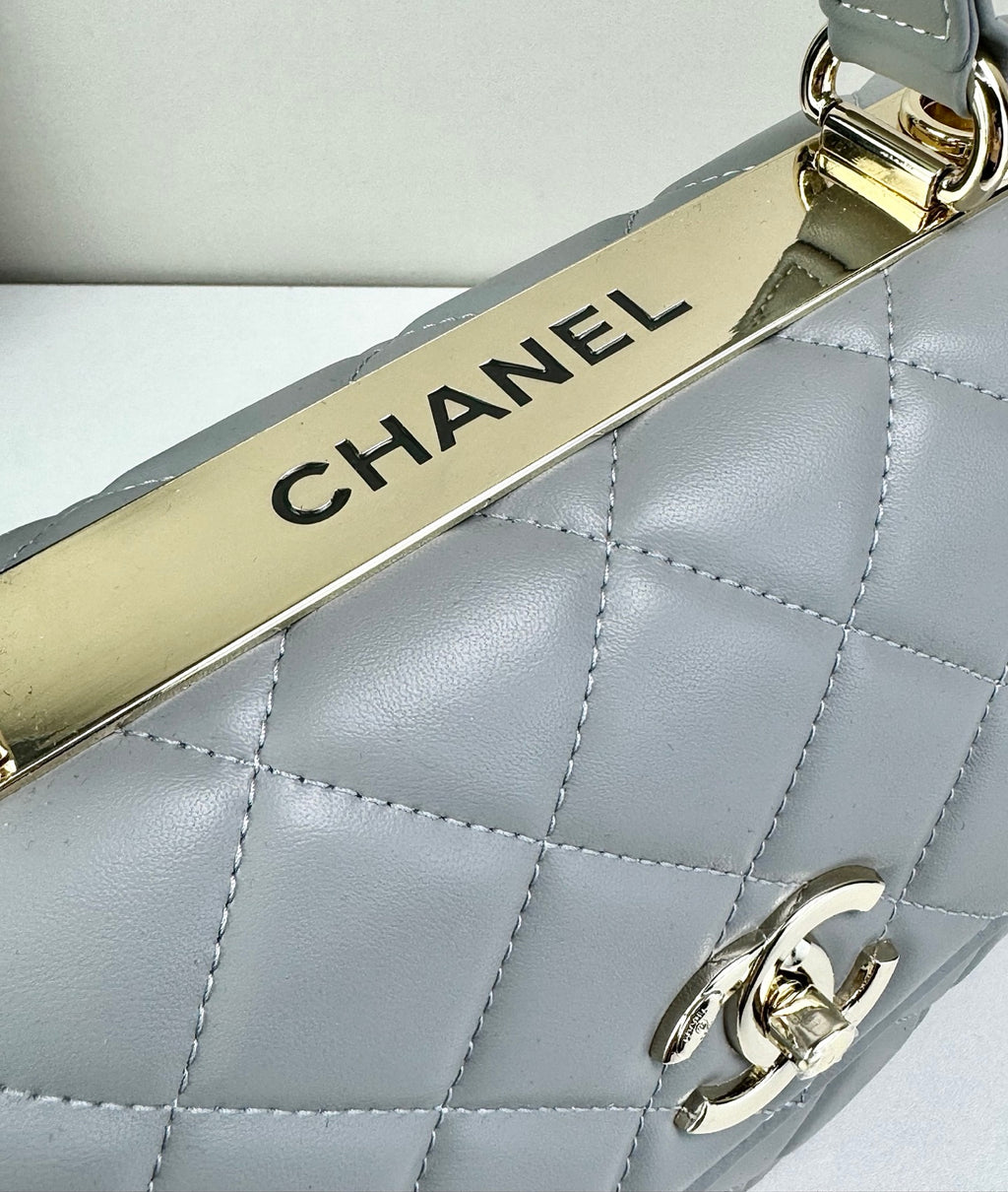 B1X76C7  Popular leather bag