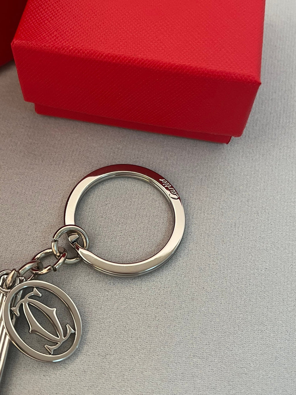 A1Z105K39 Popular bag 's charms accessories