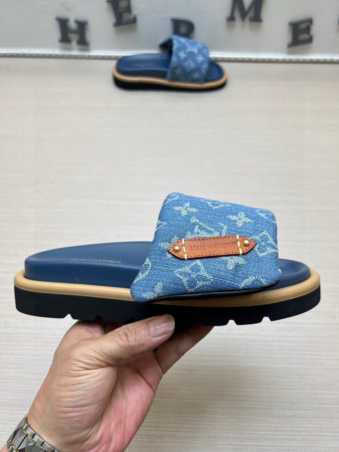 Z5QE8  Popular Slippers