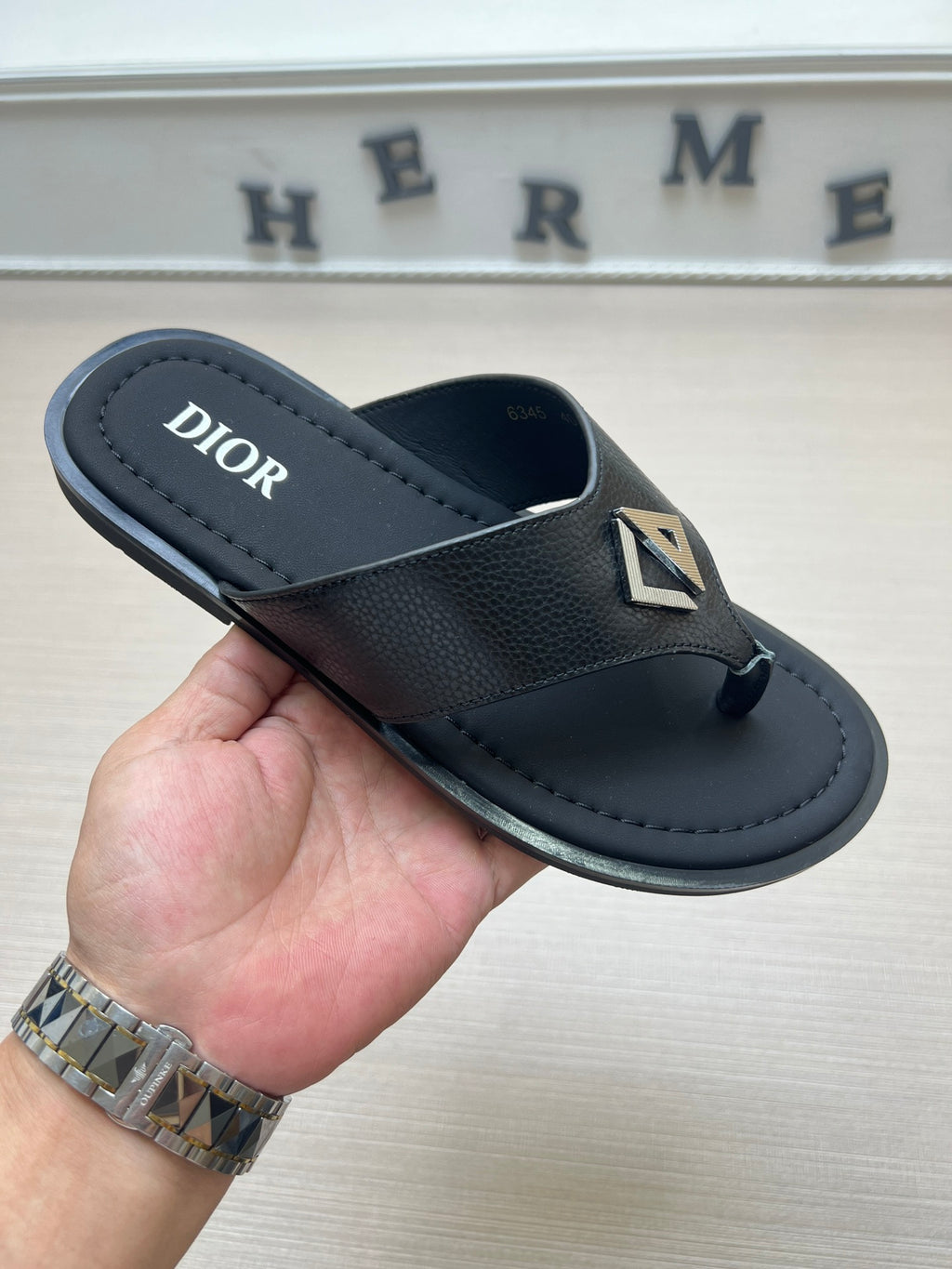 Z5ZD77 Popular  slippers
