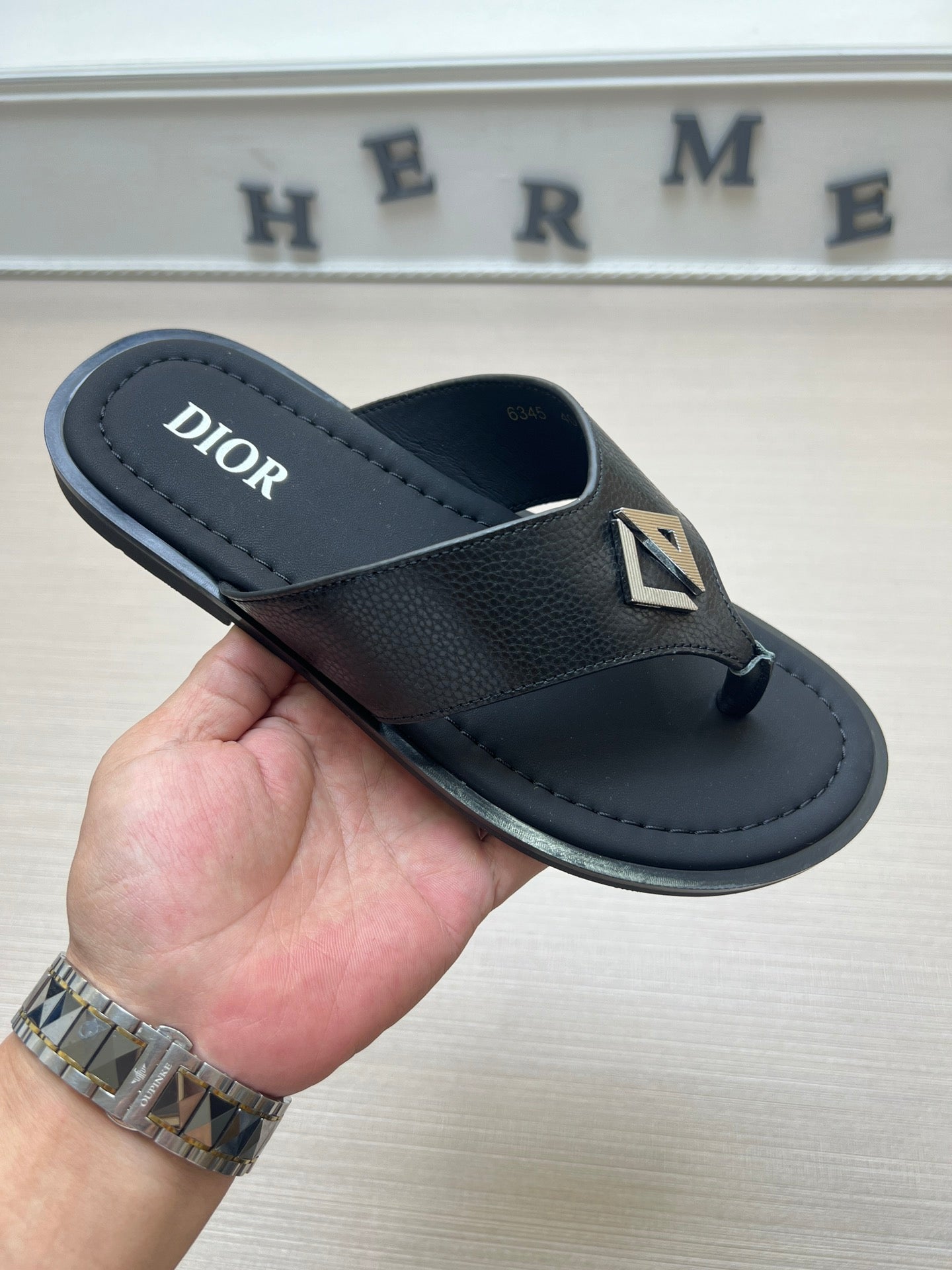 Z5ZD77 Popular  slippers
