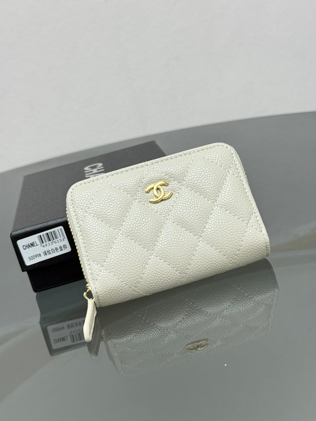 B1N36C10 Popular leather Wallets