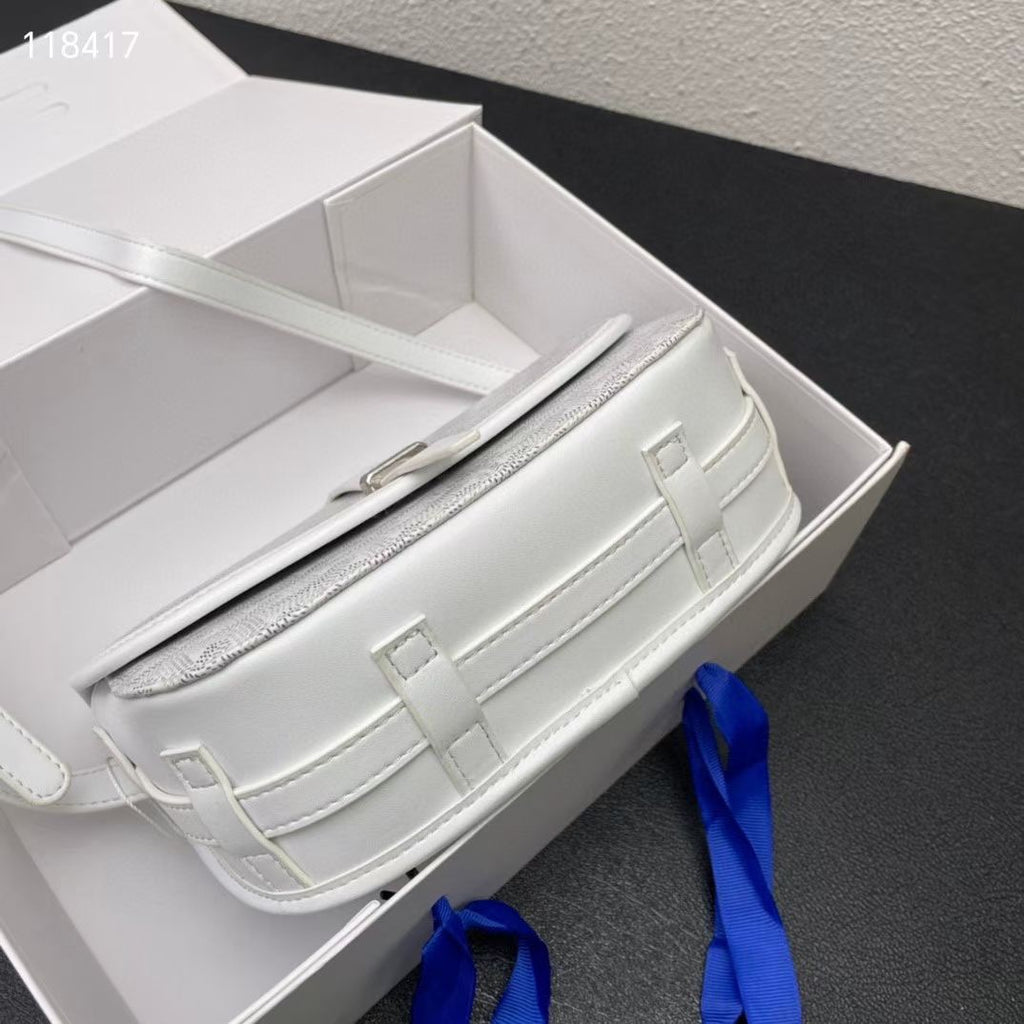 B1R165A7 Popular bag
