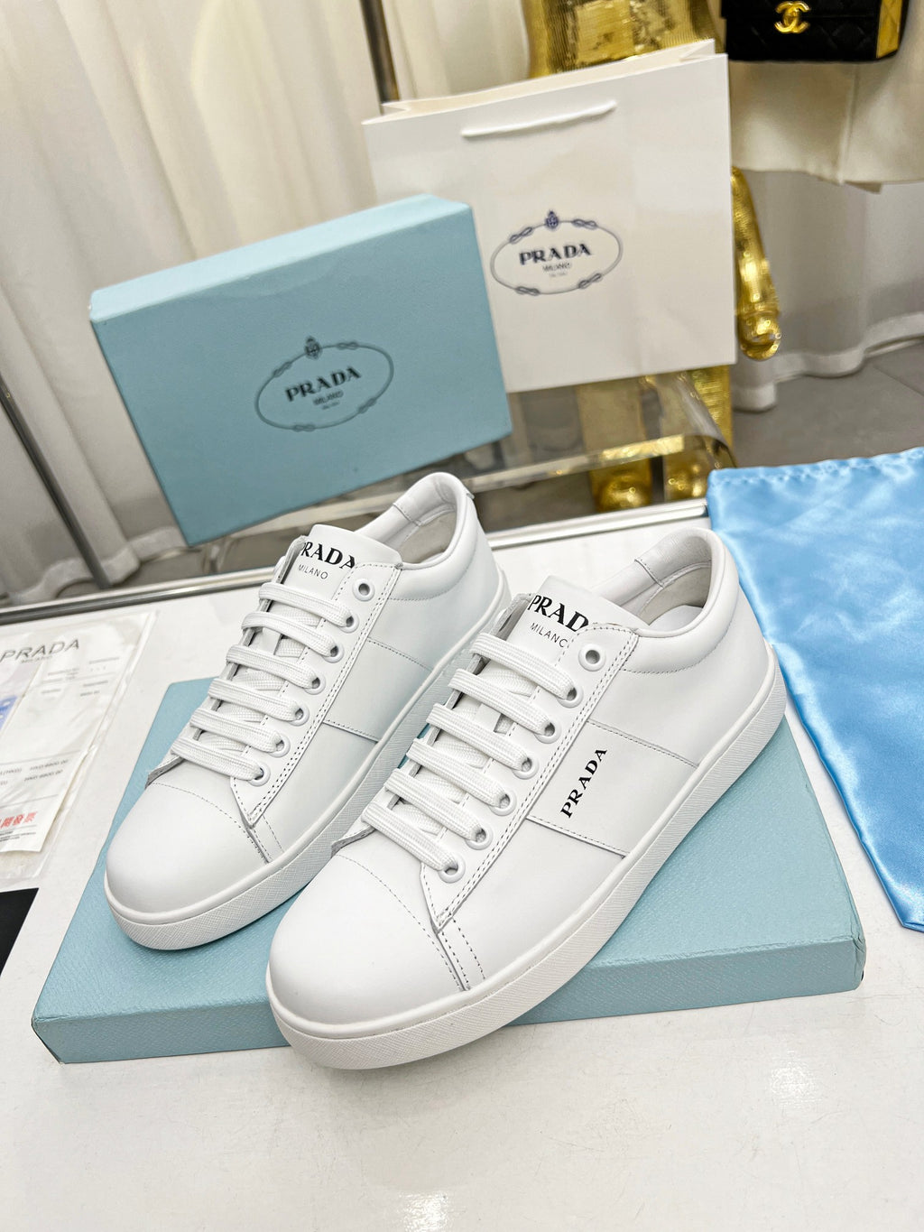 Z2Q105P250 Popular high-quality Shoes