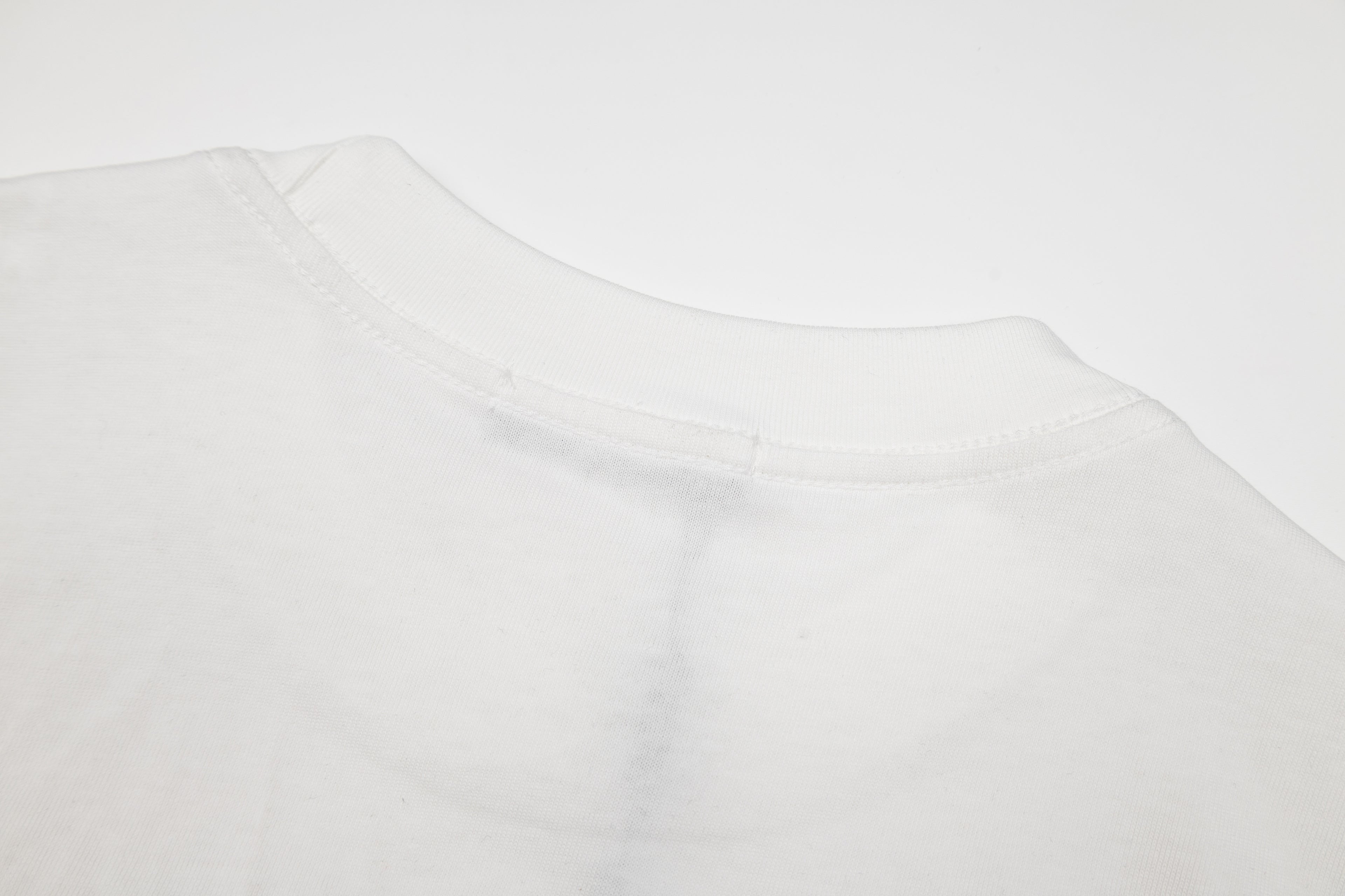 U1R76P41 Popular T-shirts