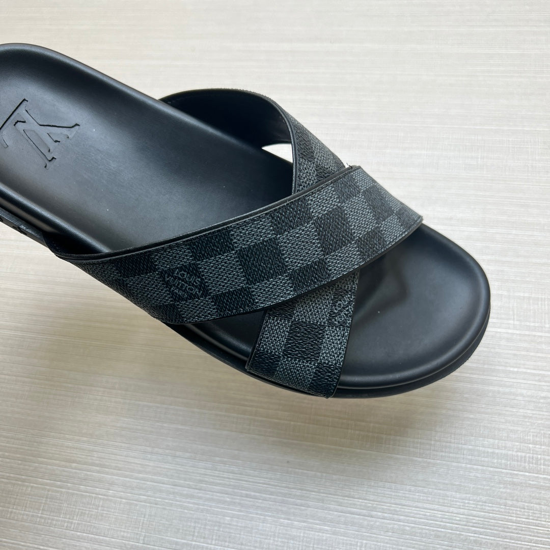 Z5ZE59 Popular slippers