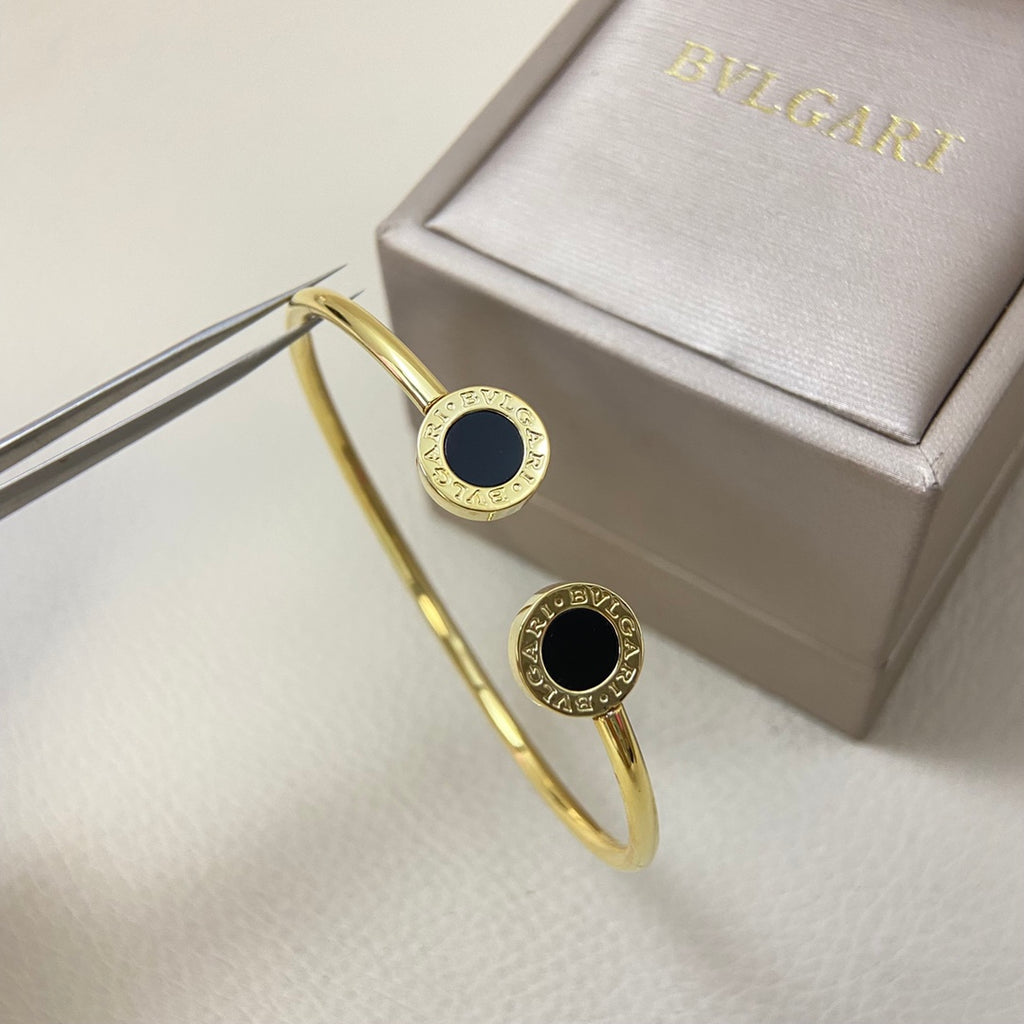 X1Q85S46K  Popular Bracelets