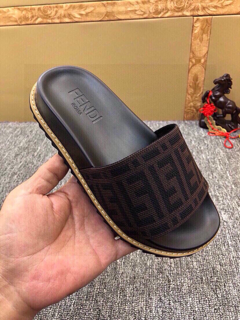 Z5Z35F285 Popular Slippers