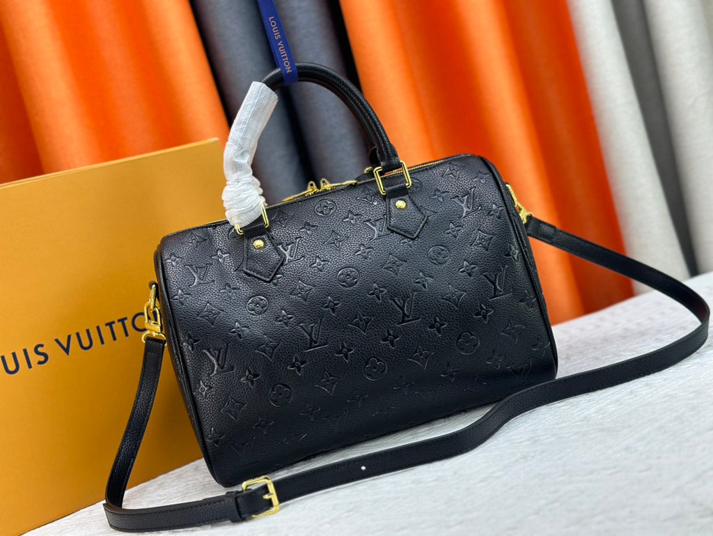 B1X56E29 Popular leather bag