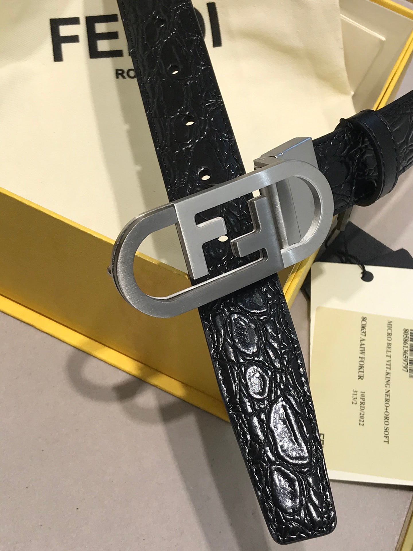 P1Q64F91 Popular  High quality belt With full package