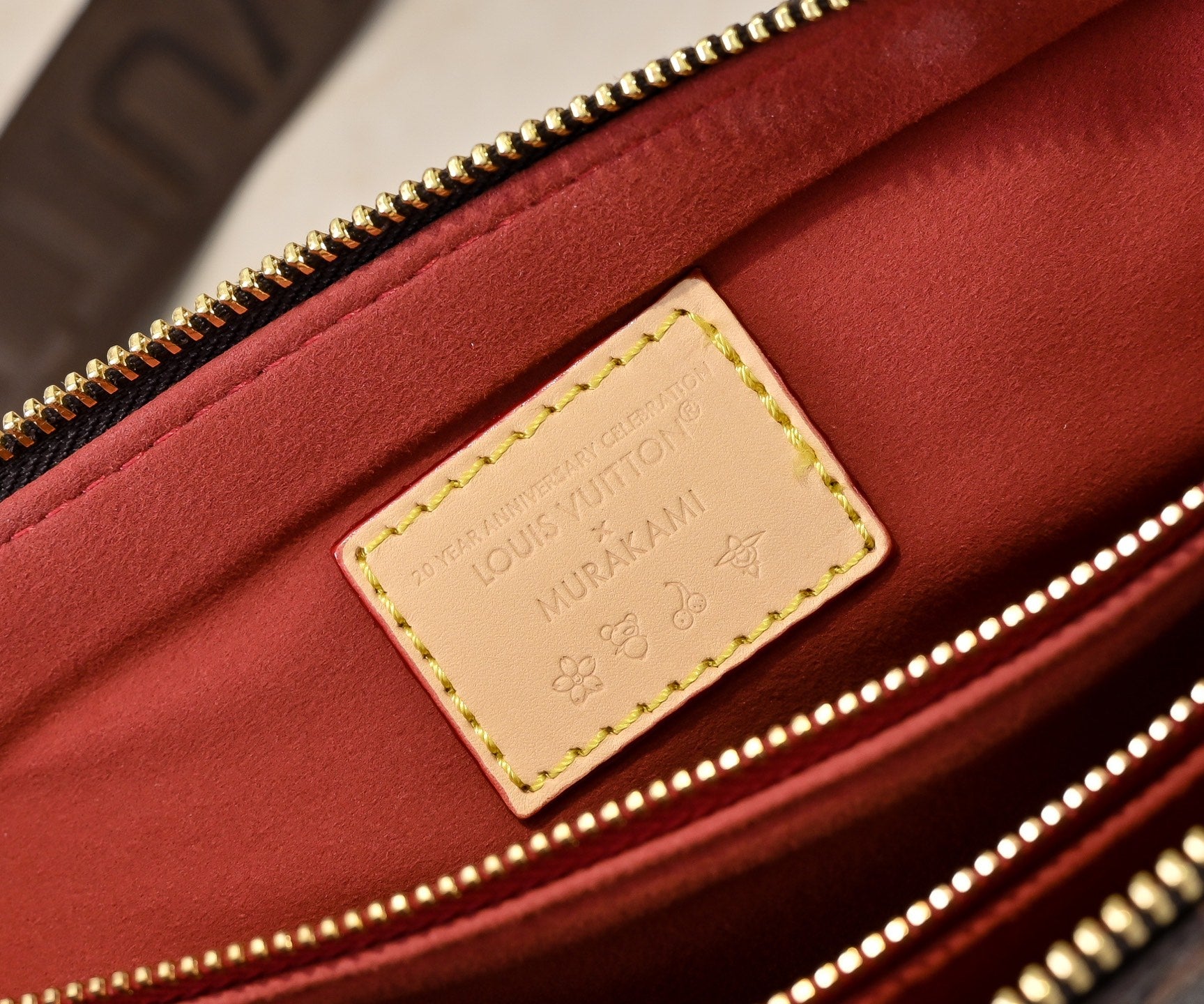 B1R15E29 Popular   bag