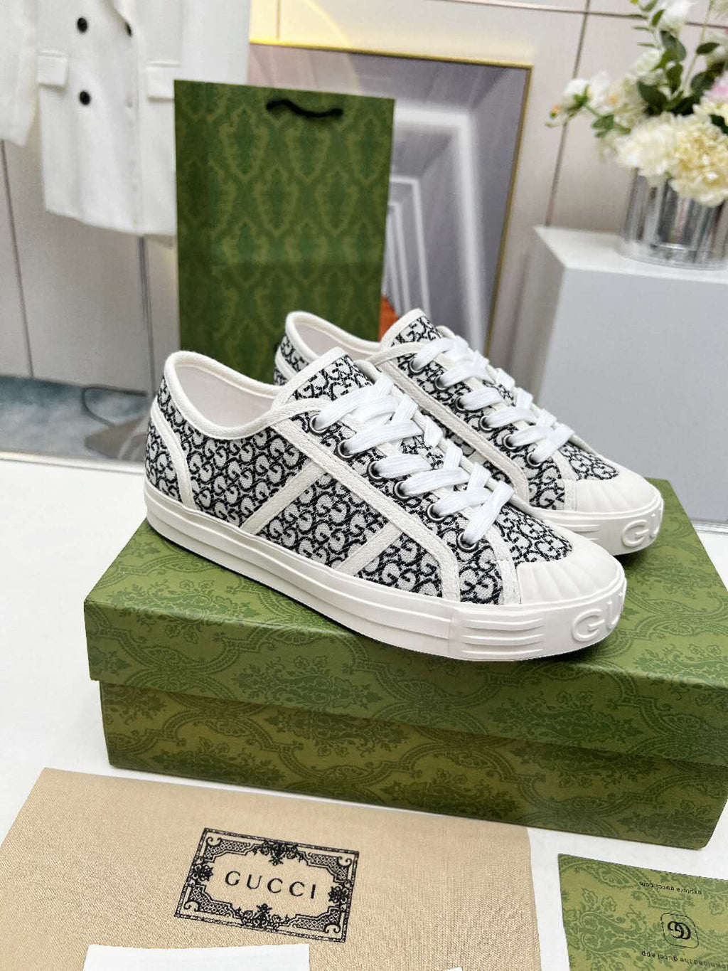 Z2Q105B238 Popular high-quality  Shoes