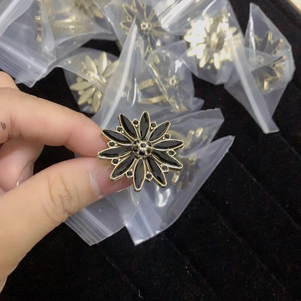 X1Z34V171J Popular  rings