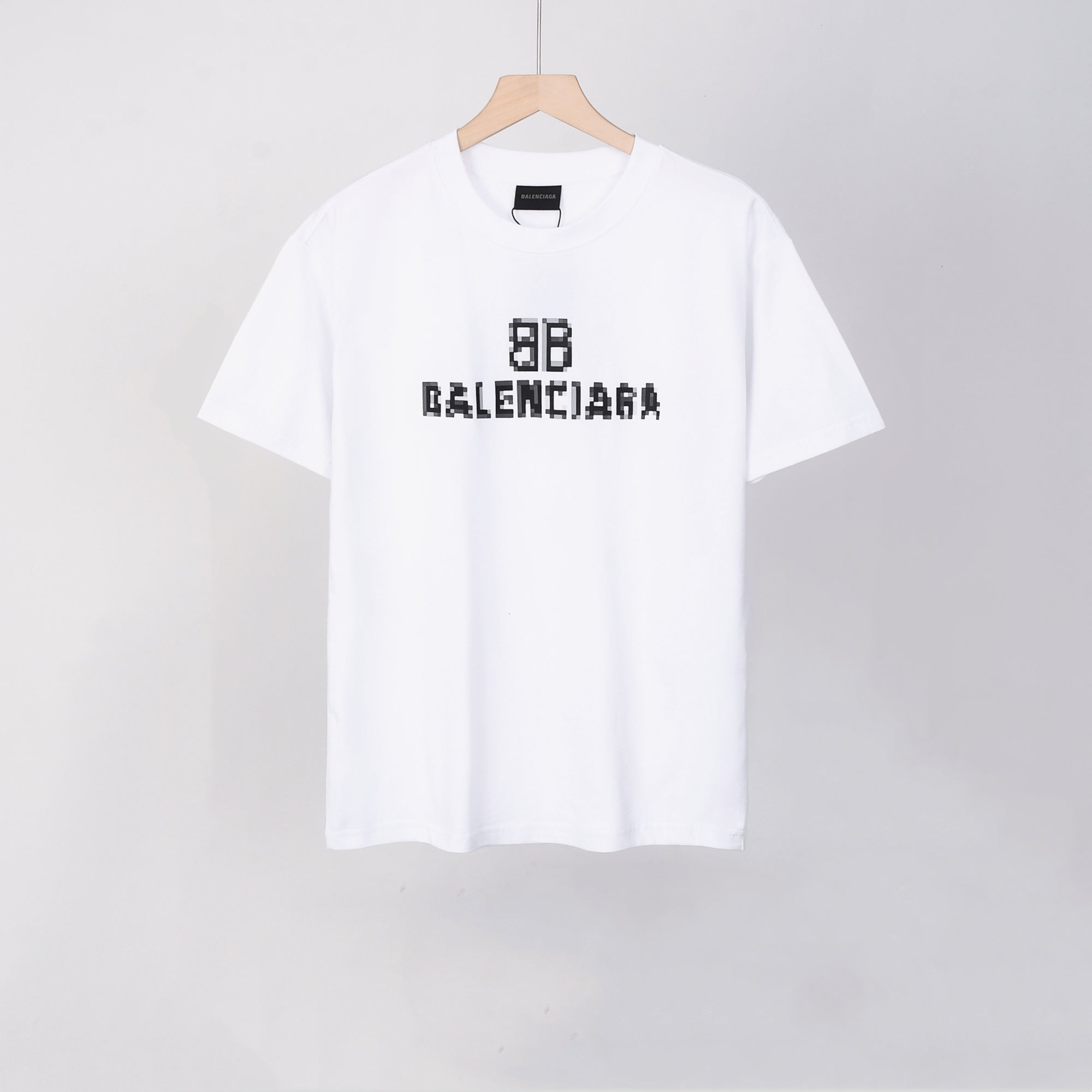 U1W25J43  Popular T-shirts