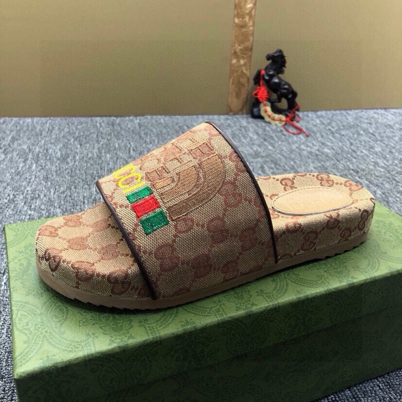 Z5R76B4 Popular Slippers