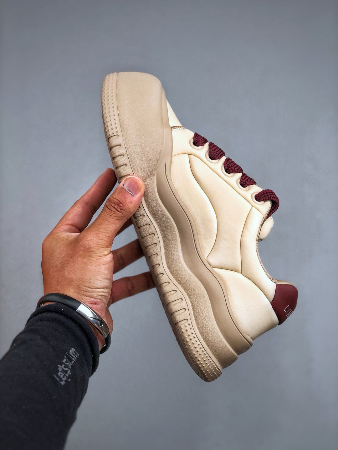 Z4Q95A85 Popular Shoes