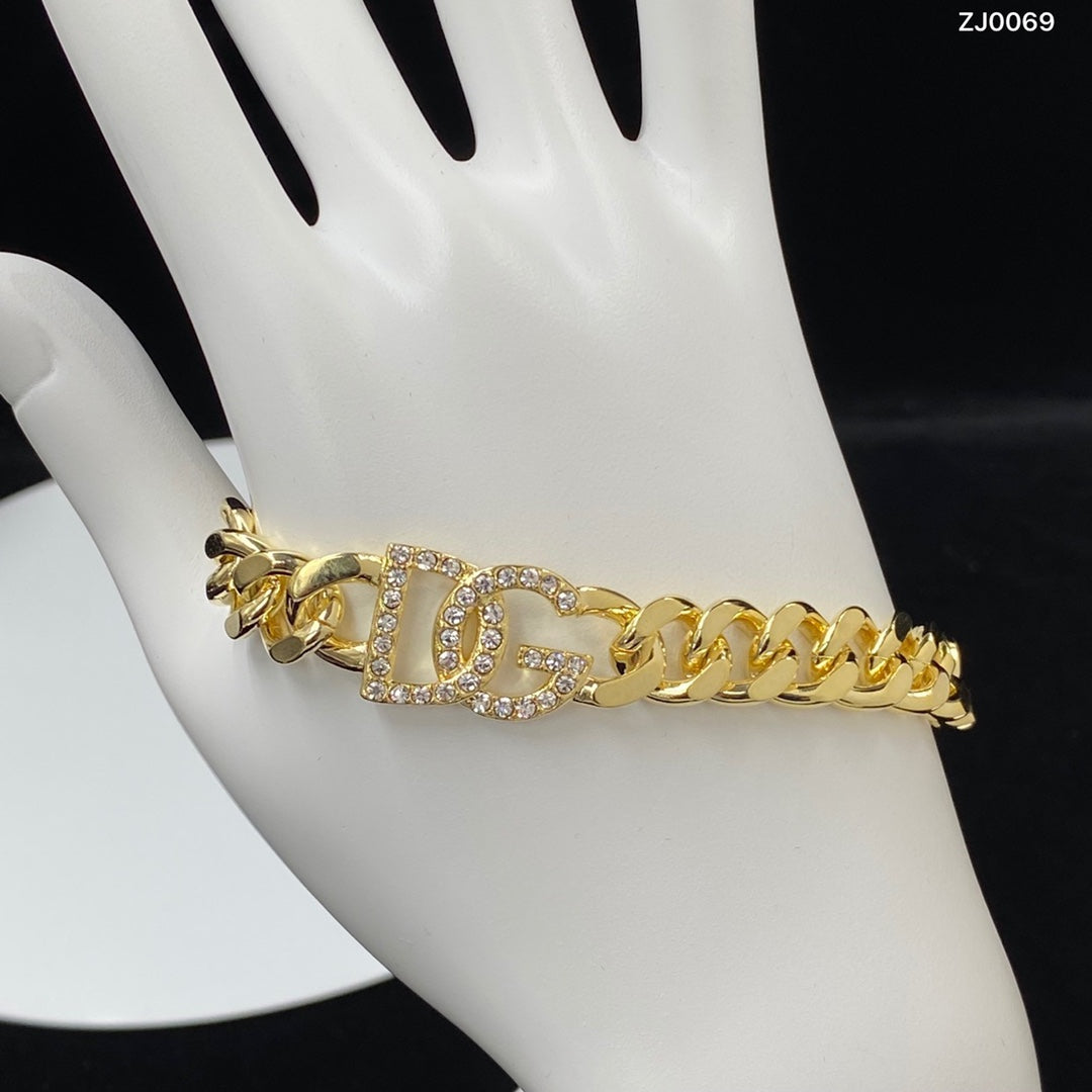 X1N73A136K  Popular bracelet