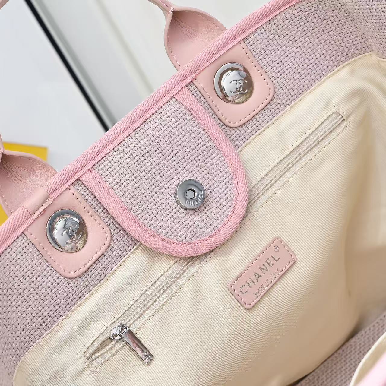 B1P46C4 Popular bag