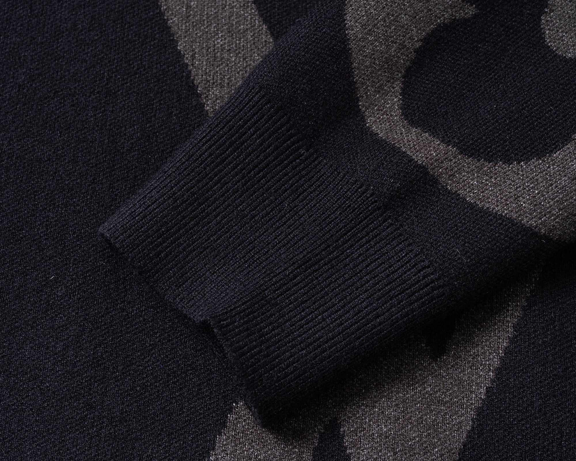 U1Z85E122 Popular Sweaters