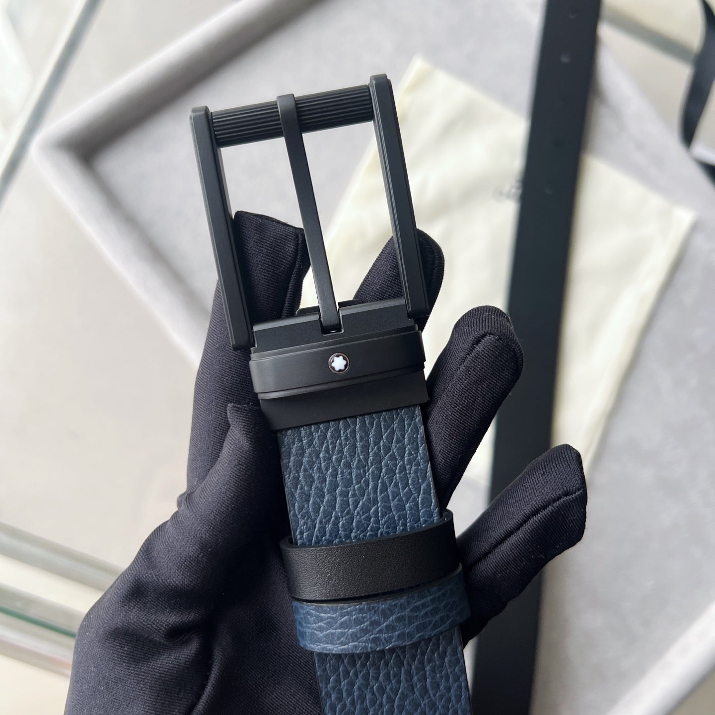 P1Q115A3 Popular High quality belt With full package