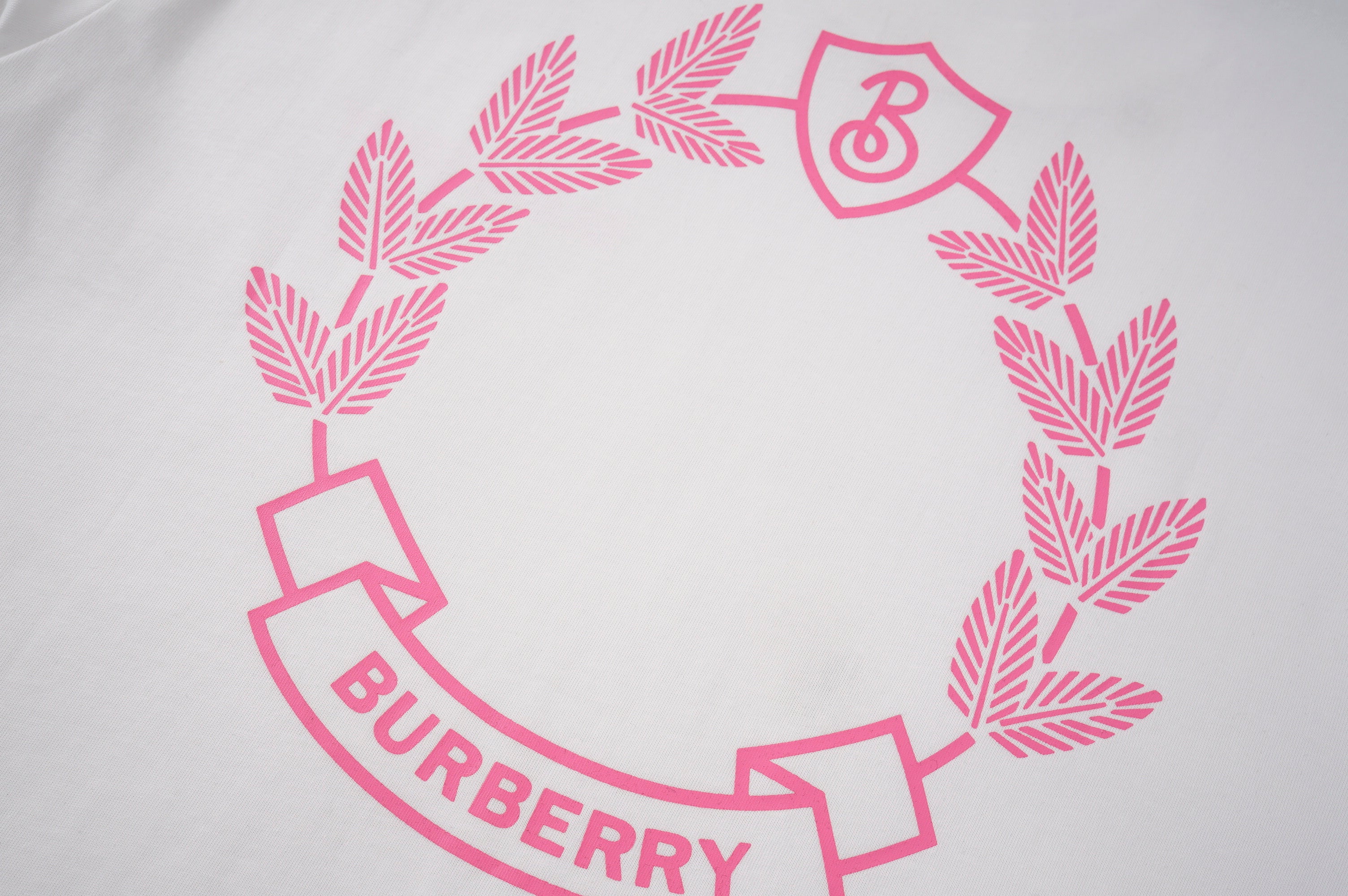 U1W25R29  Popular T-shirts