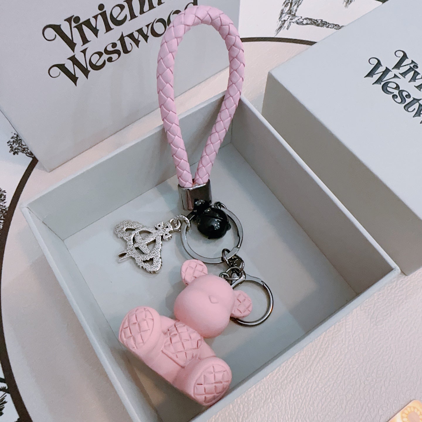 A1Z105E85 Popular bag 's charms accessories