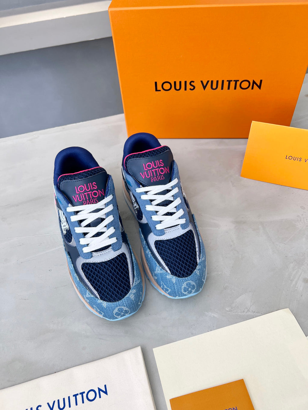 Z2Q105E229 Popular high-quality  Shoes