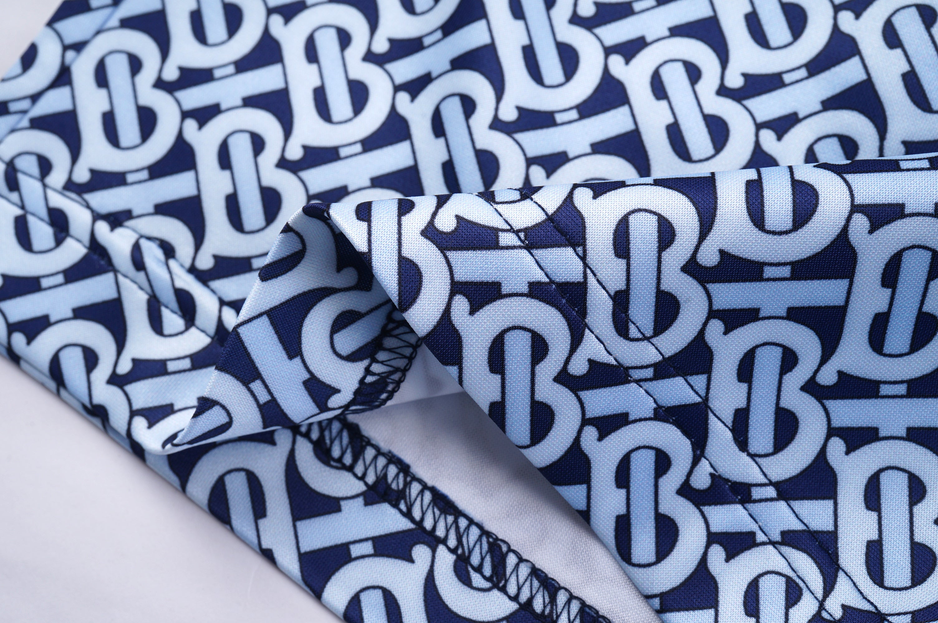 U1R45R52 Popular shorts