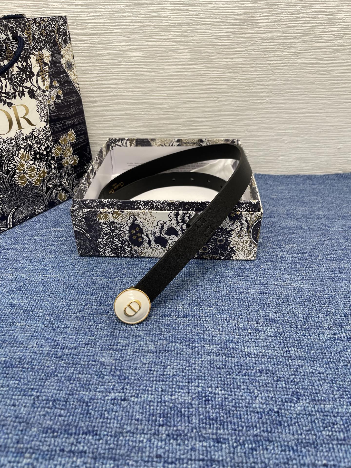 P1R55D201 Popular  High quality belt With full package