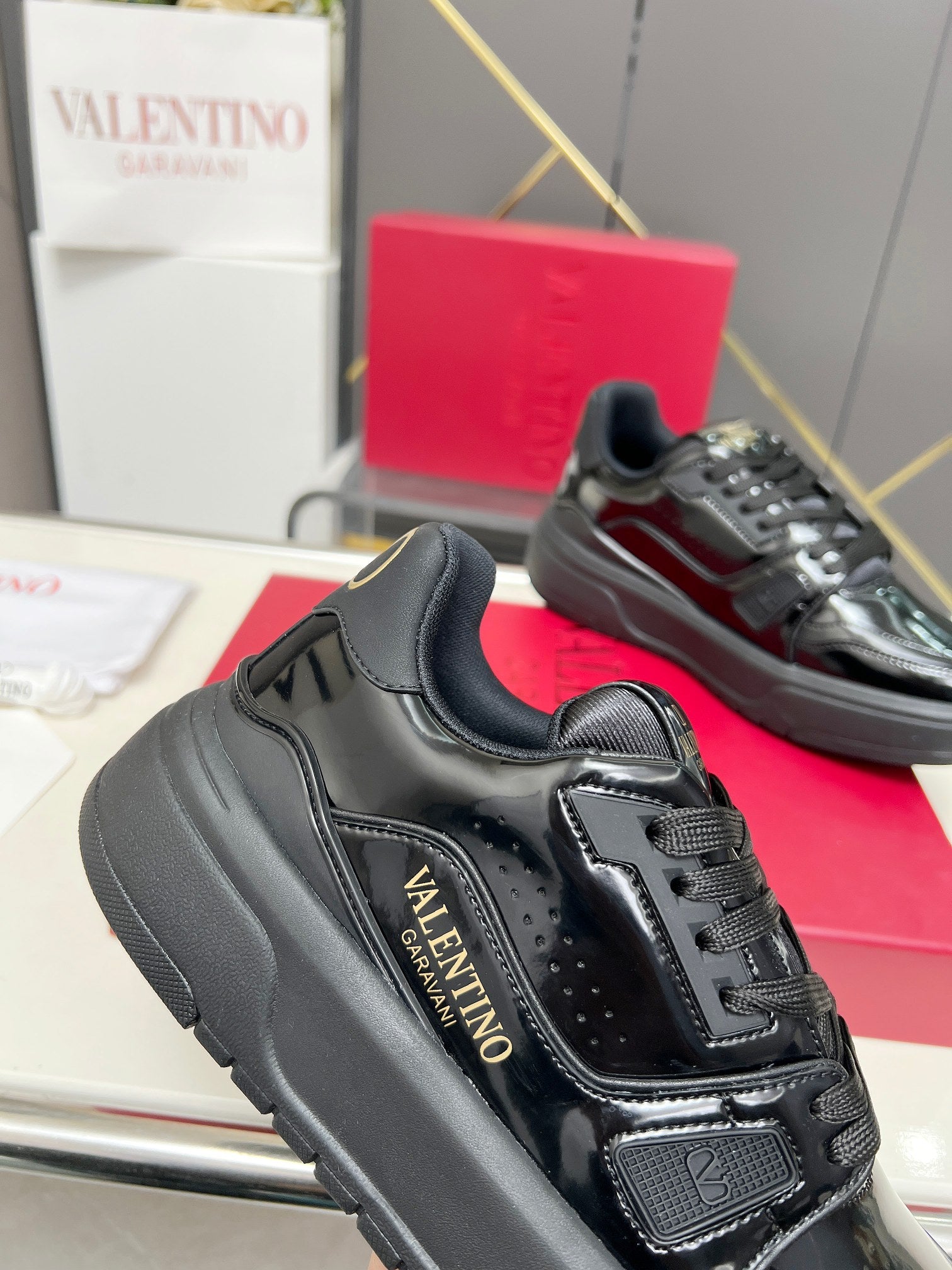 Z2Q95VL176  Popular high-quality Shoes