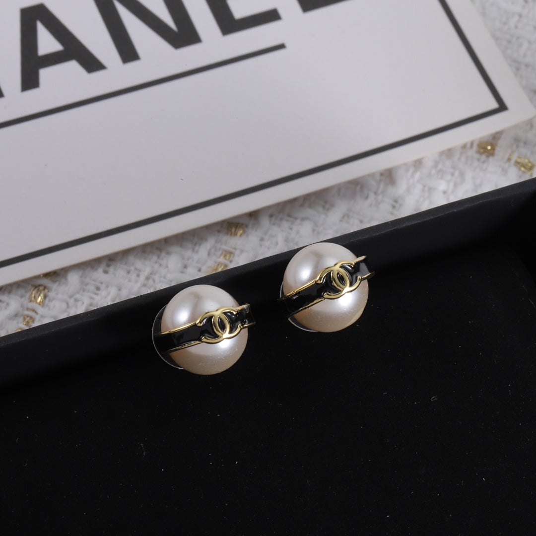 X1Z54C369E Popular Earrings
