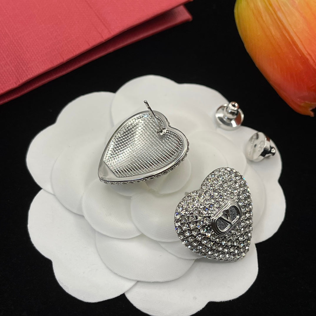 X1Z94VL765E Popular  Earrings