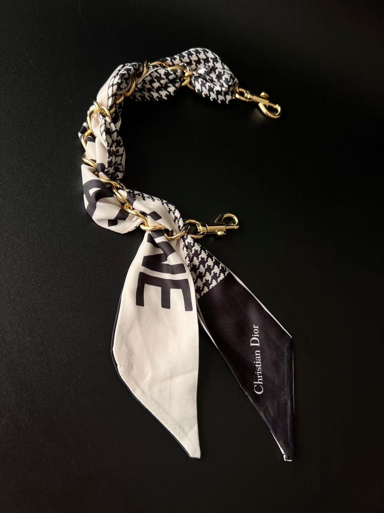 A1R76D82 Popular bag 's charms accessories