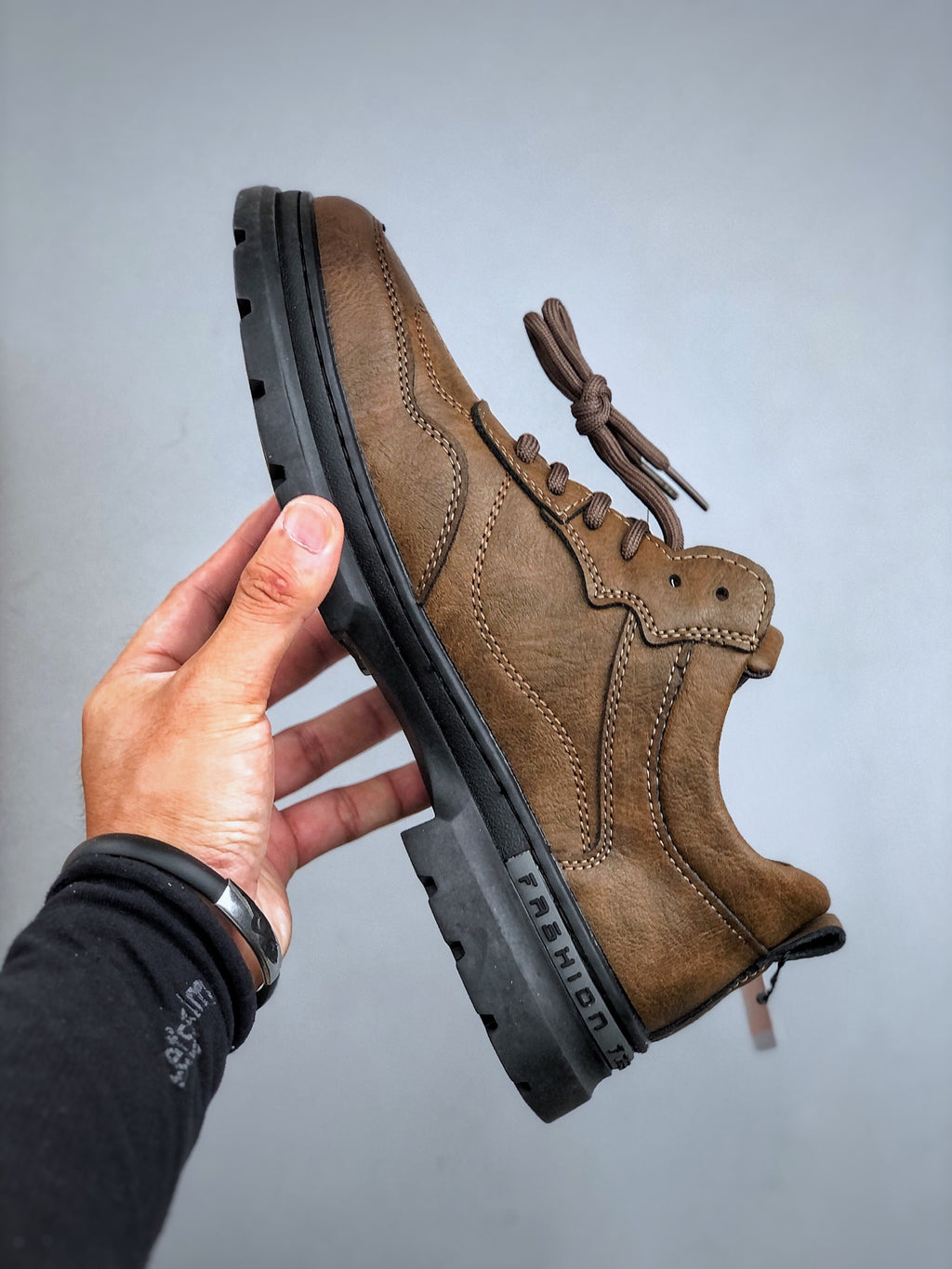 Z4Q95A84 Popular Shoes
