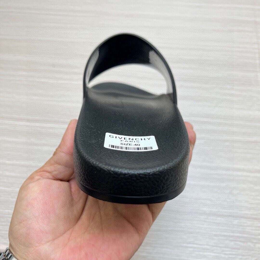 Z5Z35GV263  Popular Slippers