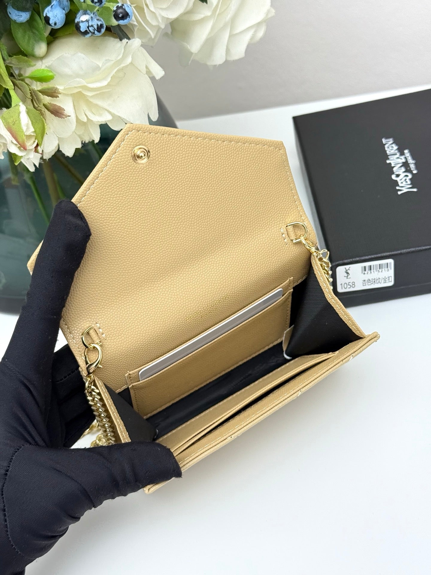 B1P36SL14 Popular card holder