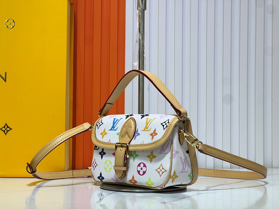 B1X45E1 Popular  leather bag