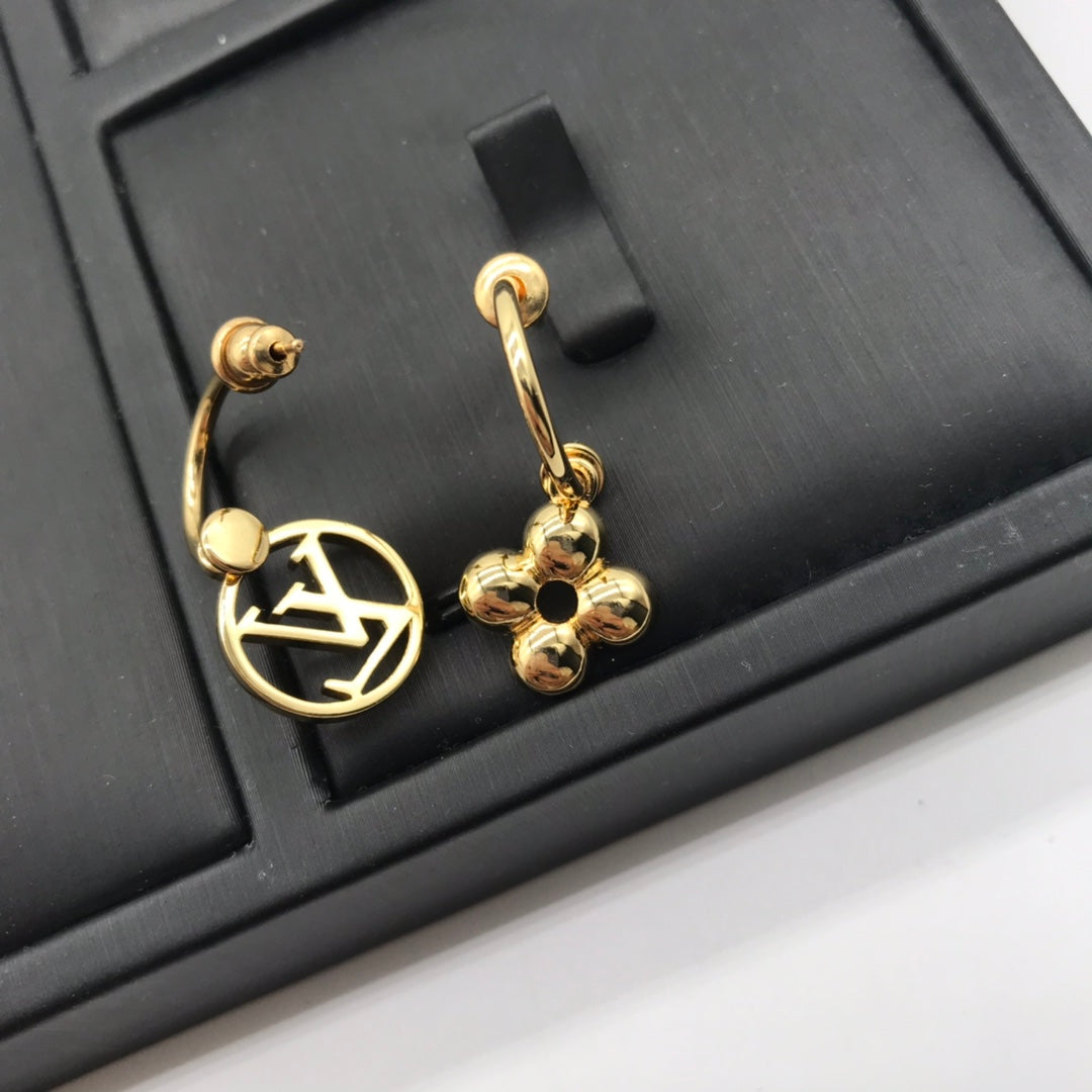X1X34E599X  Popular   Earrings Bracelets Necklaces