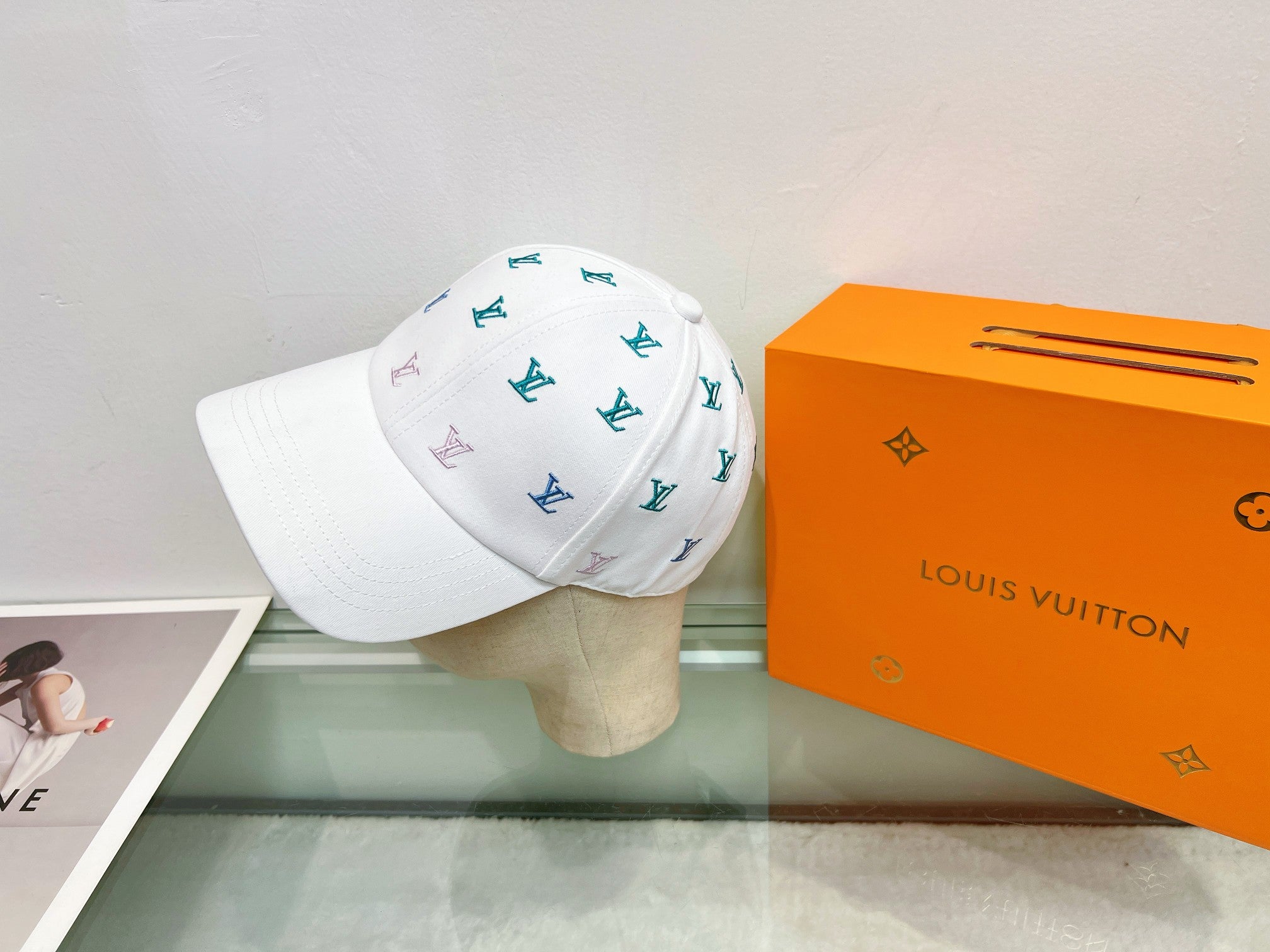M1Q85E102 Popular  hats