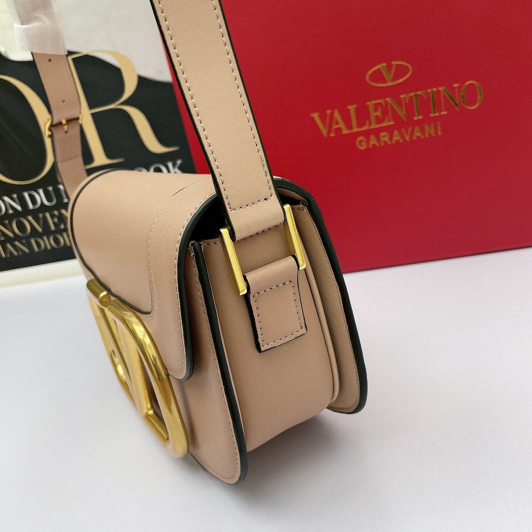 B5X111VL45 Popular  leather bag 