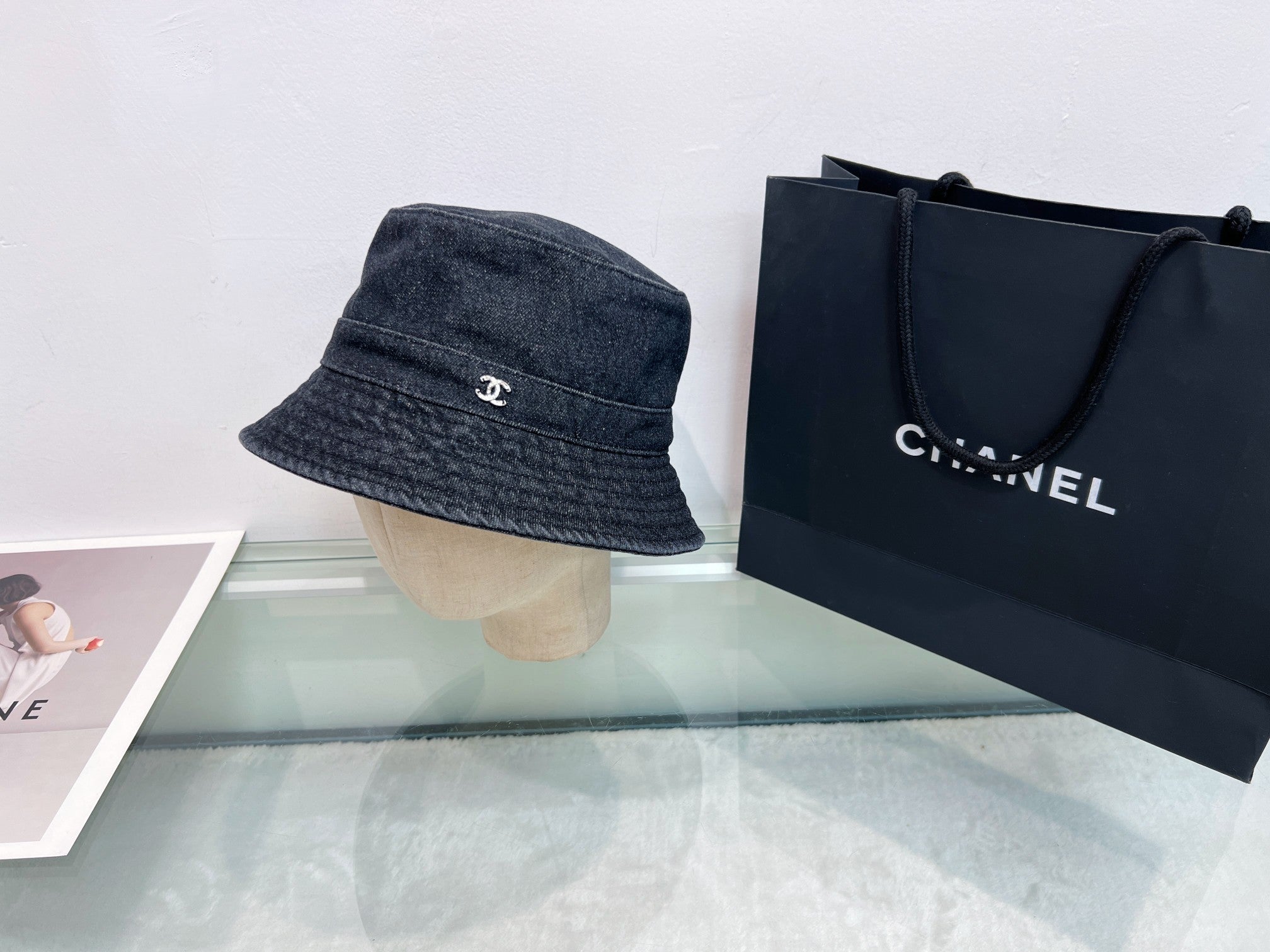 M1N65C20 Popular hats