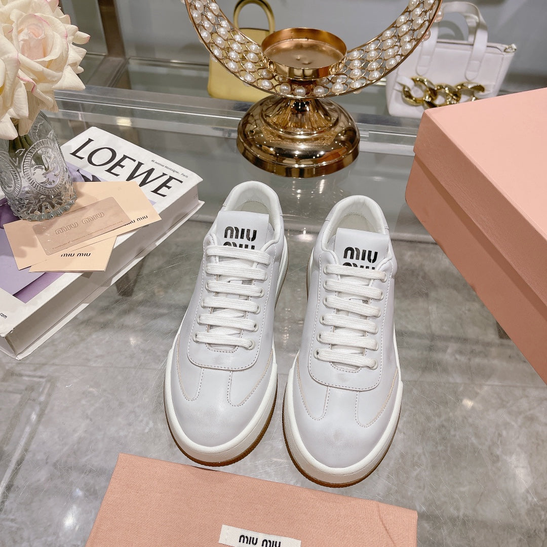 Z1P54A117 Popular shoes