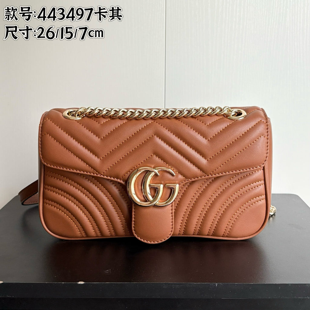 B1P36B69 Popular leather bag