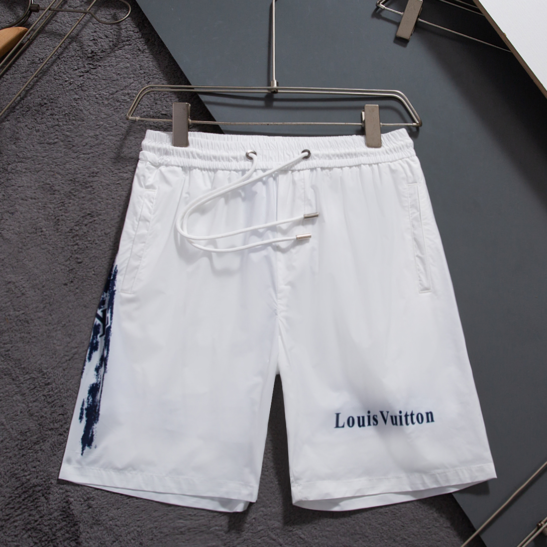 U1N36E26 Popular shorts